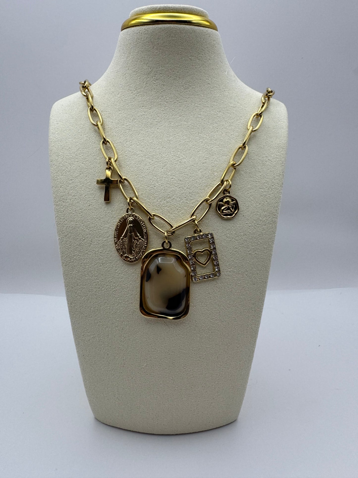 Collier “ Croix ”
