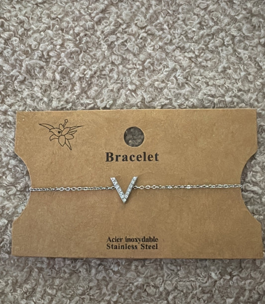 Bracelet “ V ”